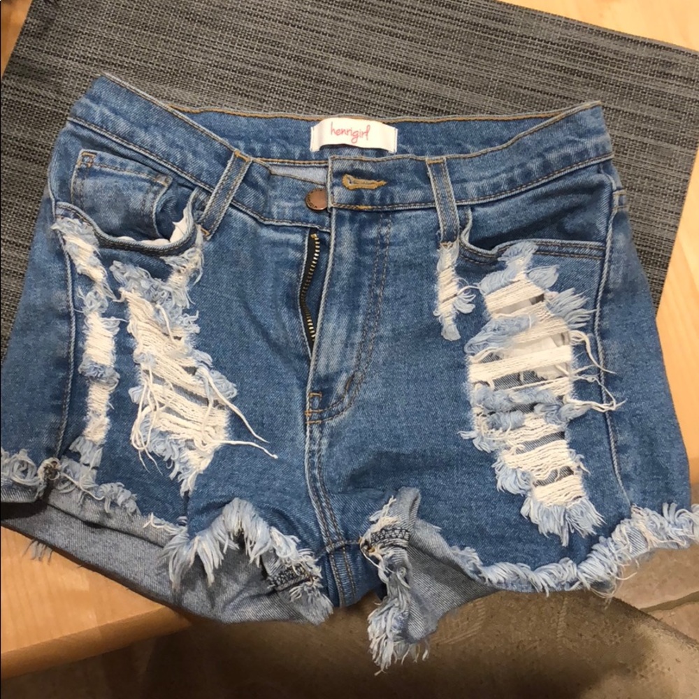 Henri girl size small ripped jean shorts
